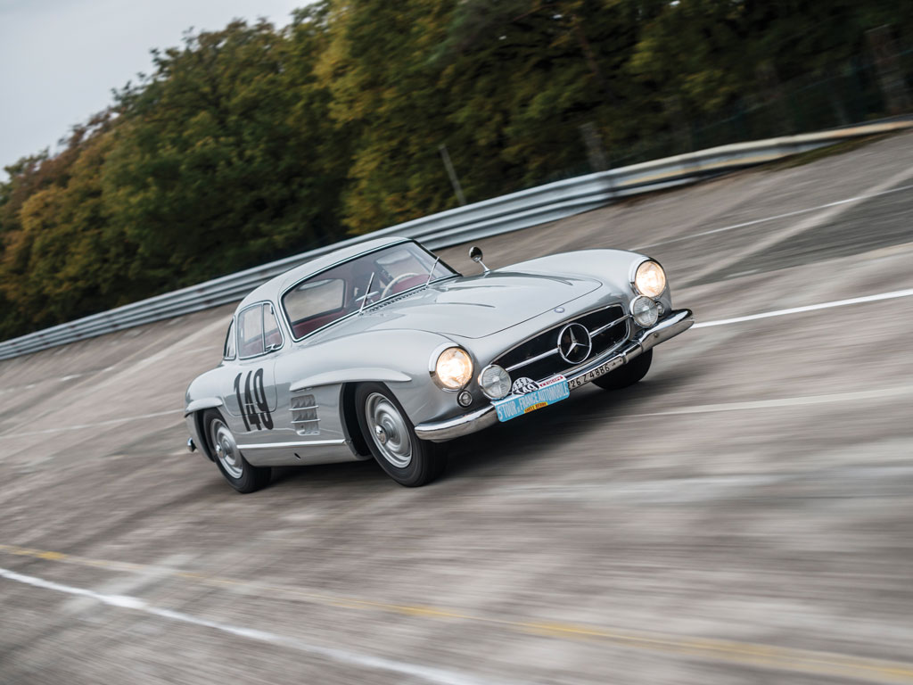 Mercedes-Benz 300 SL 